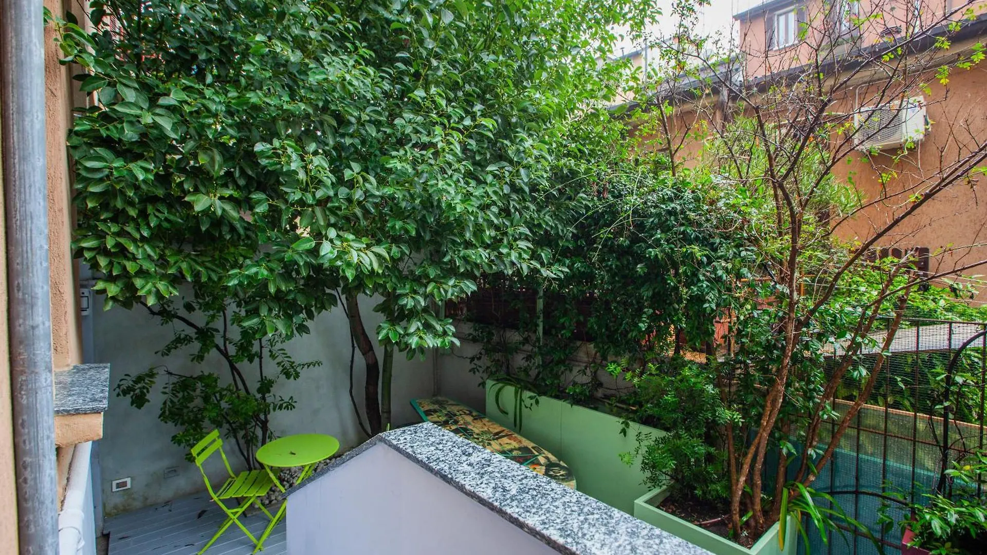 Home Boutique Con Cortile-Design&Fashion District Milan 0*,  Italy