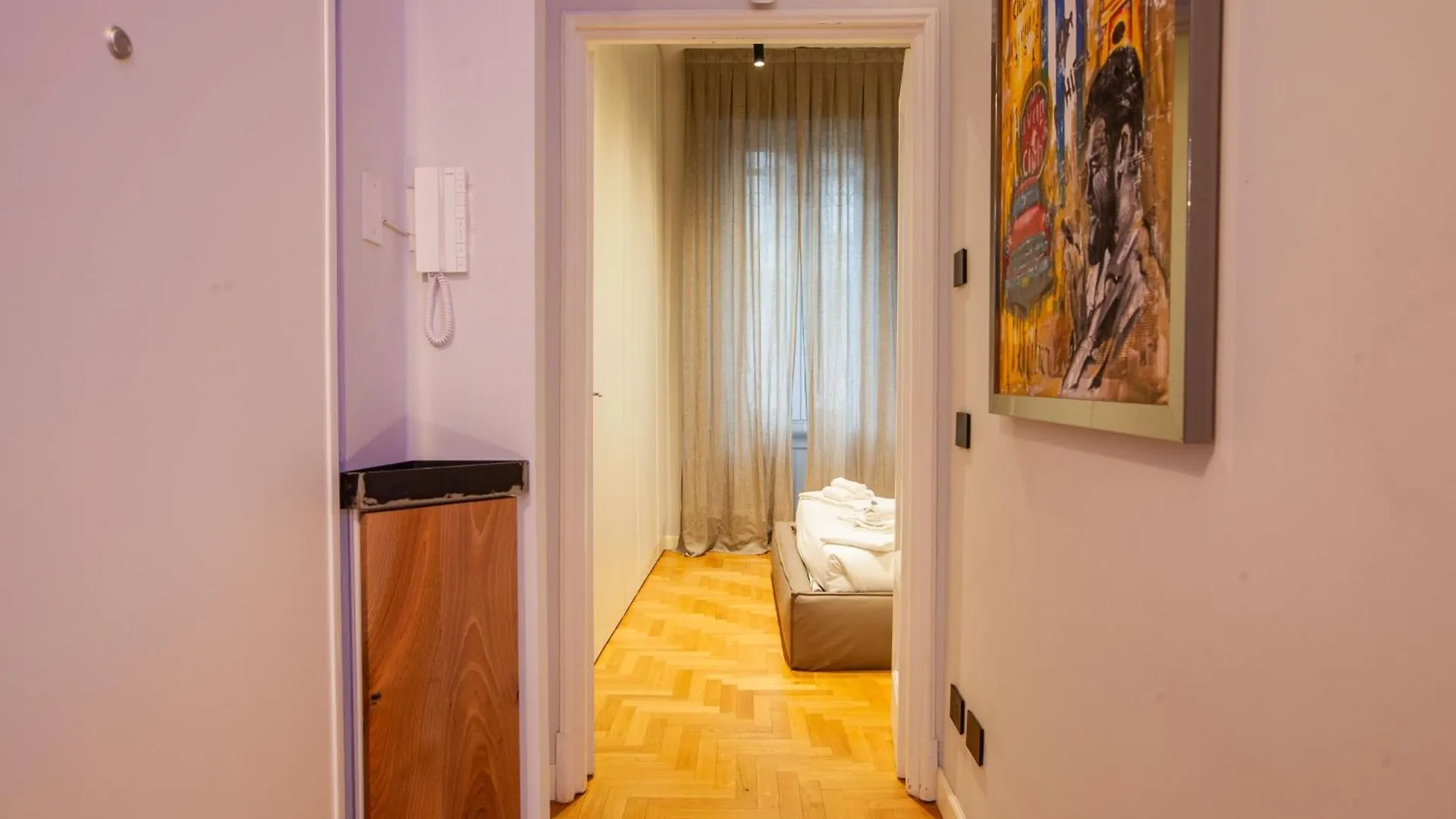 Home Boutique Con Cortile-Design&Fashion District Milan