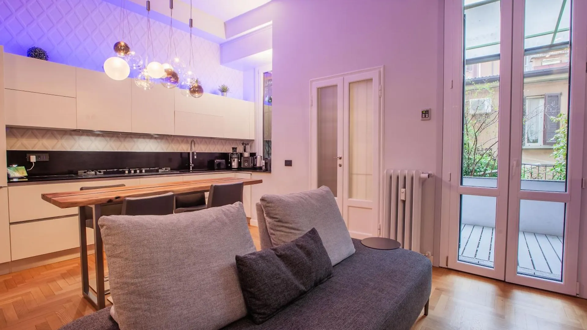 Apartment Home Boutique Con Cortile-Design&Fashion District Milan